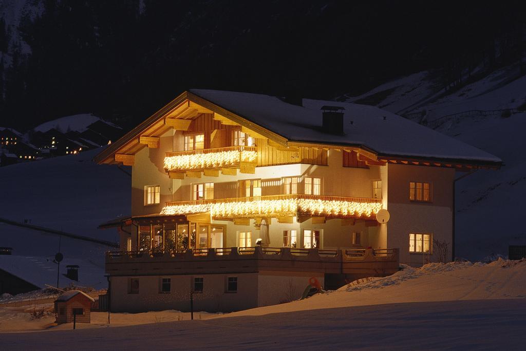 Großglocknerappartement Kals-am Großglockner Esterno foto