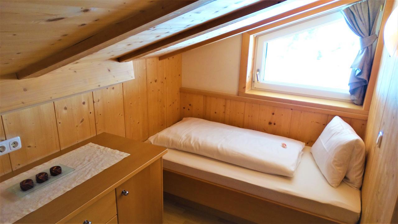Großglocknerappartement Kals-am Großglockner Esterno foto