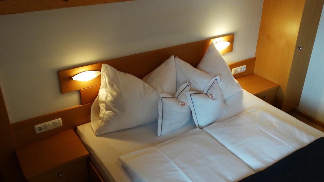Großglocknerappartement Kals-am Großglockner Esterno foto