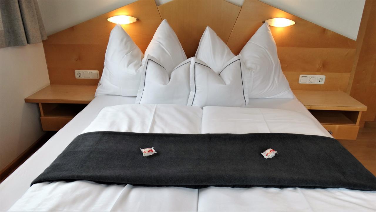 Großglocknerappartement Kals-am Großglockner Esterno foto