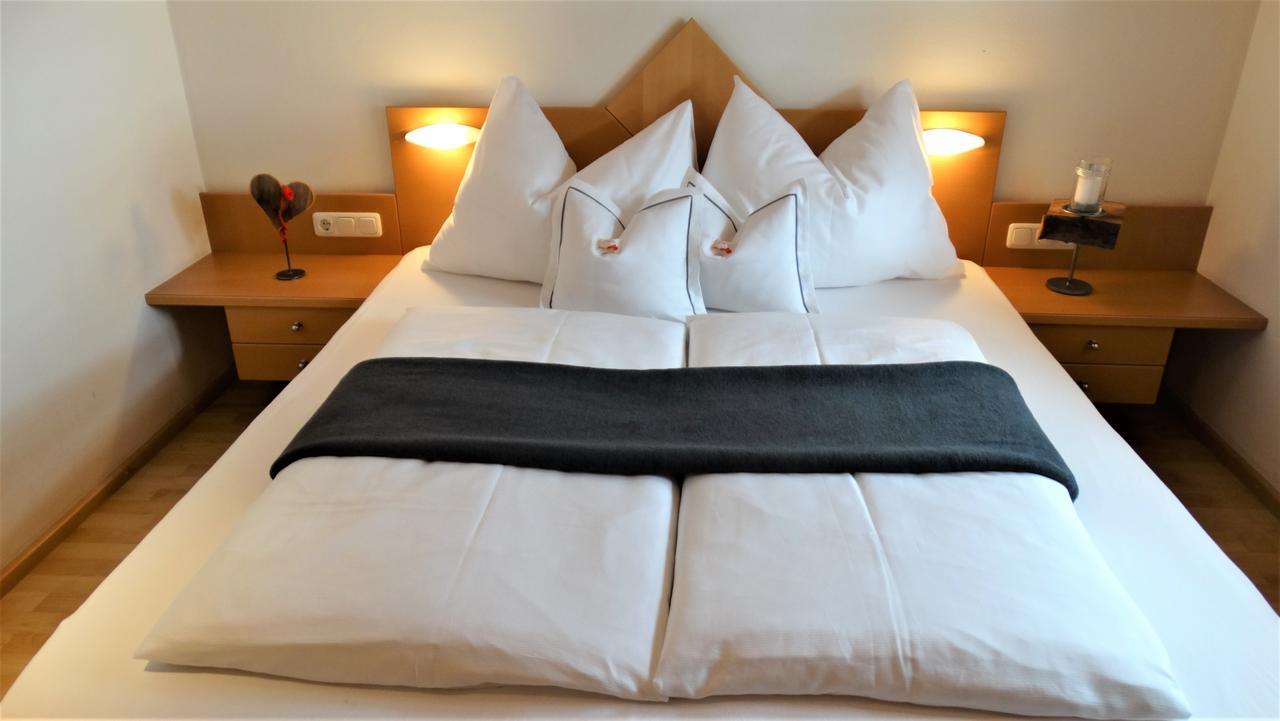 Großglocknerappartement Kals-am Großglockner Esterno foto