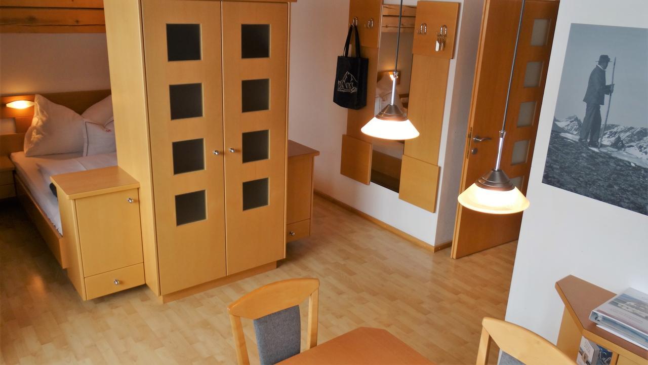 Großglocknerappartement Kals-am Großglockner Esterno foto