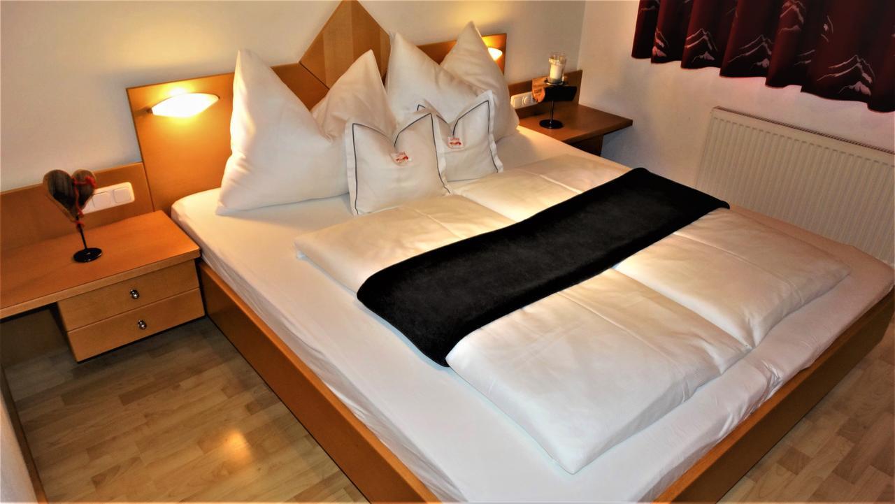 Großglocknerappartement Kals-am Großglockner Esterno foto