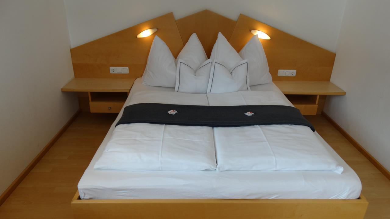 Großglocknerappartement Kals-am Großglockner Esterno foto